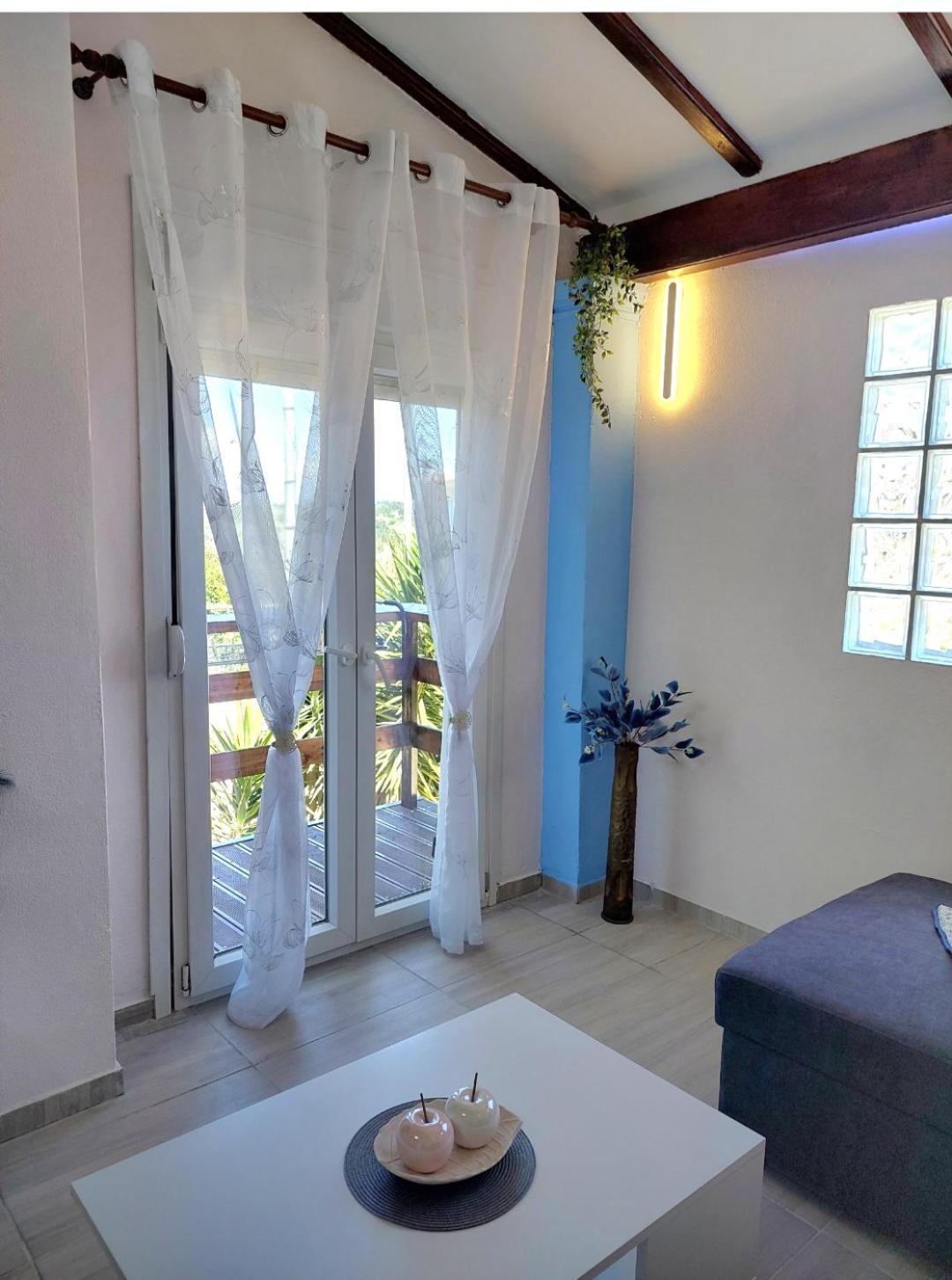 Agioi Deka  Thanos Guesthouse Corfu מראה חיצוני תמונה