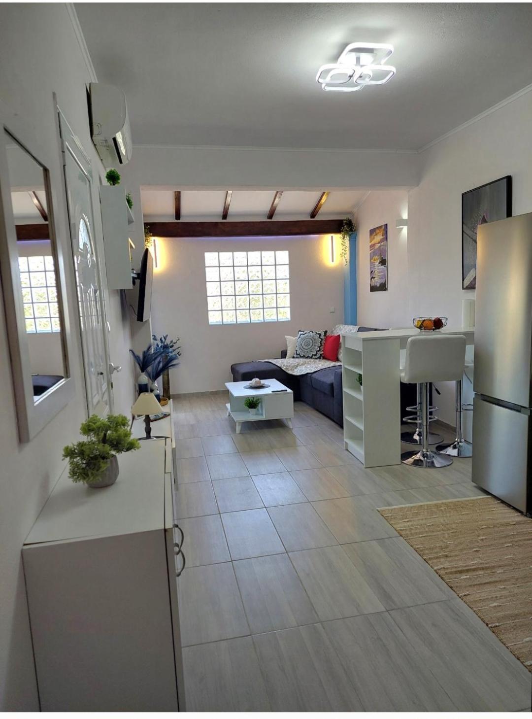 Agioi Deka  Thanos Guesthouse Corfu מראה חיצוני תמונה